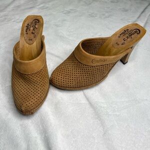 Vintage Candie's Tan Mule Heels - Women